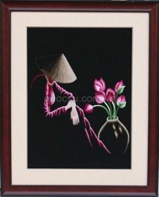 Cô gái bên bình hoa sen - RM-043